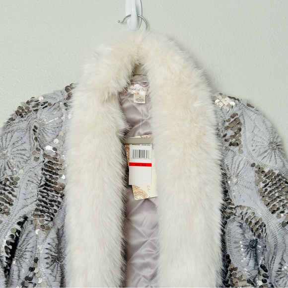 NWT Band of the Free Boho Sequin Faux Fur Open Front Jacket Size XS - Picture 4 of 12